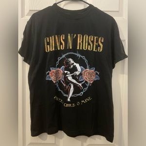 Women’s Guns N’ Roses 🌹 band tee rock n roll